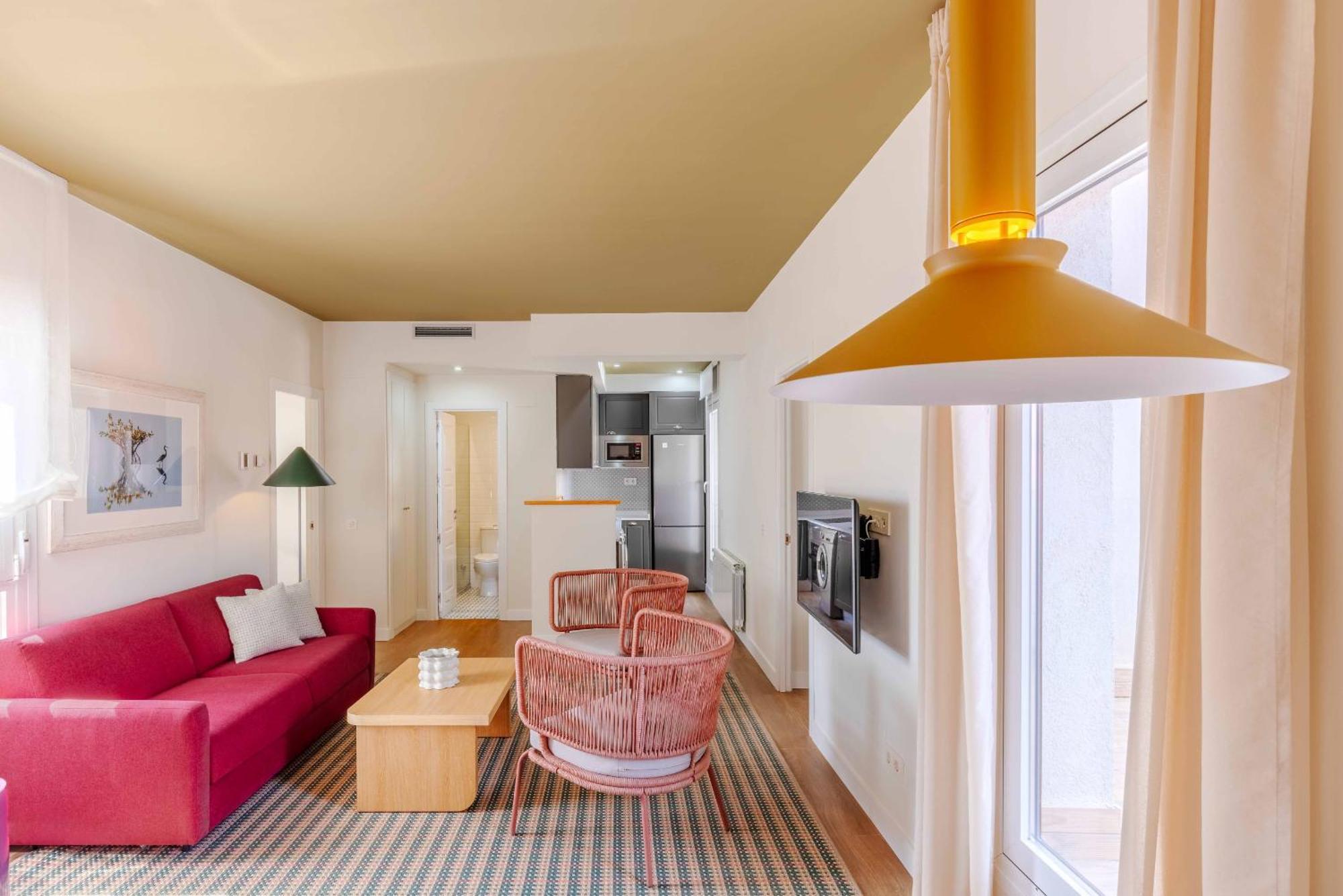 Nomad Latina En Madrid Apartment Bagian luar foto