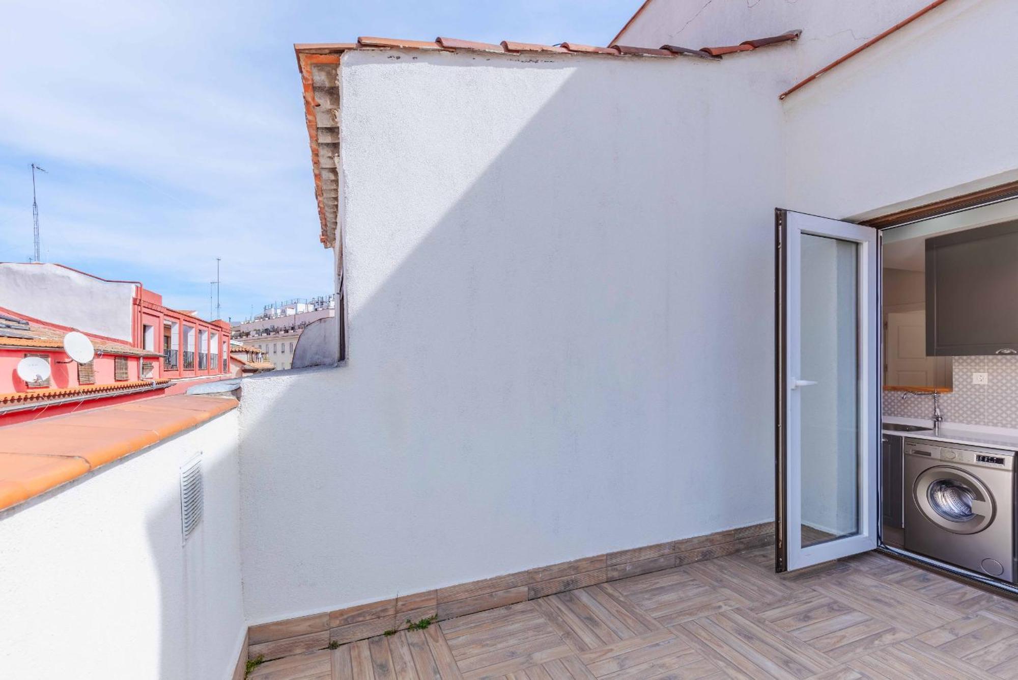 Nomad Latina En Madrid Apartment Bagian luar foto