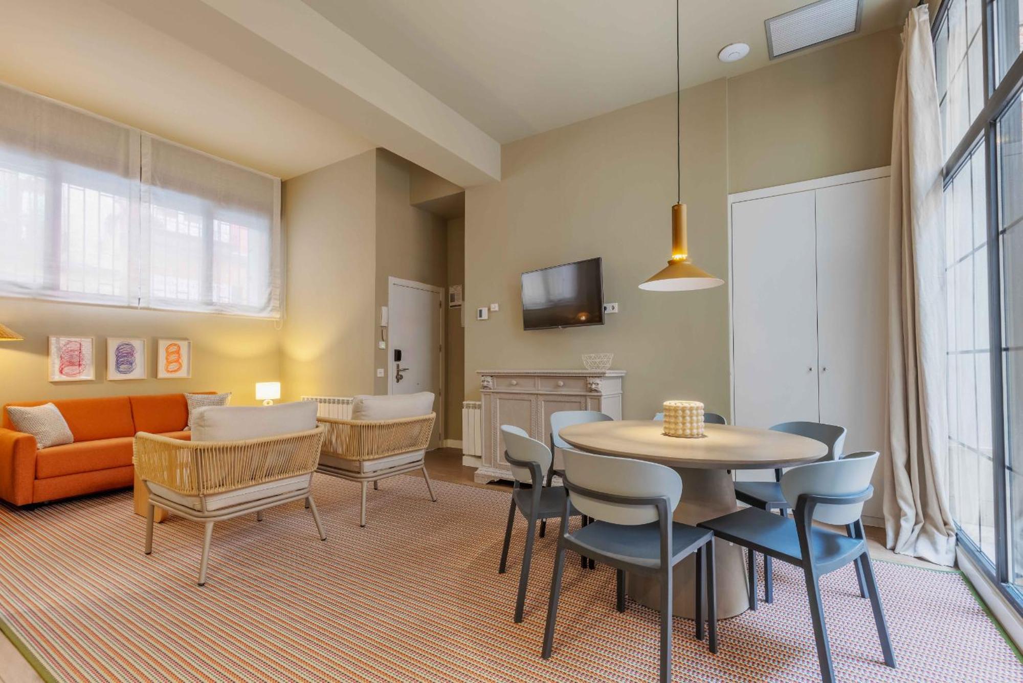Nomad Latina En Madrid Apartment Bagian luar foto