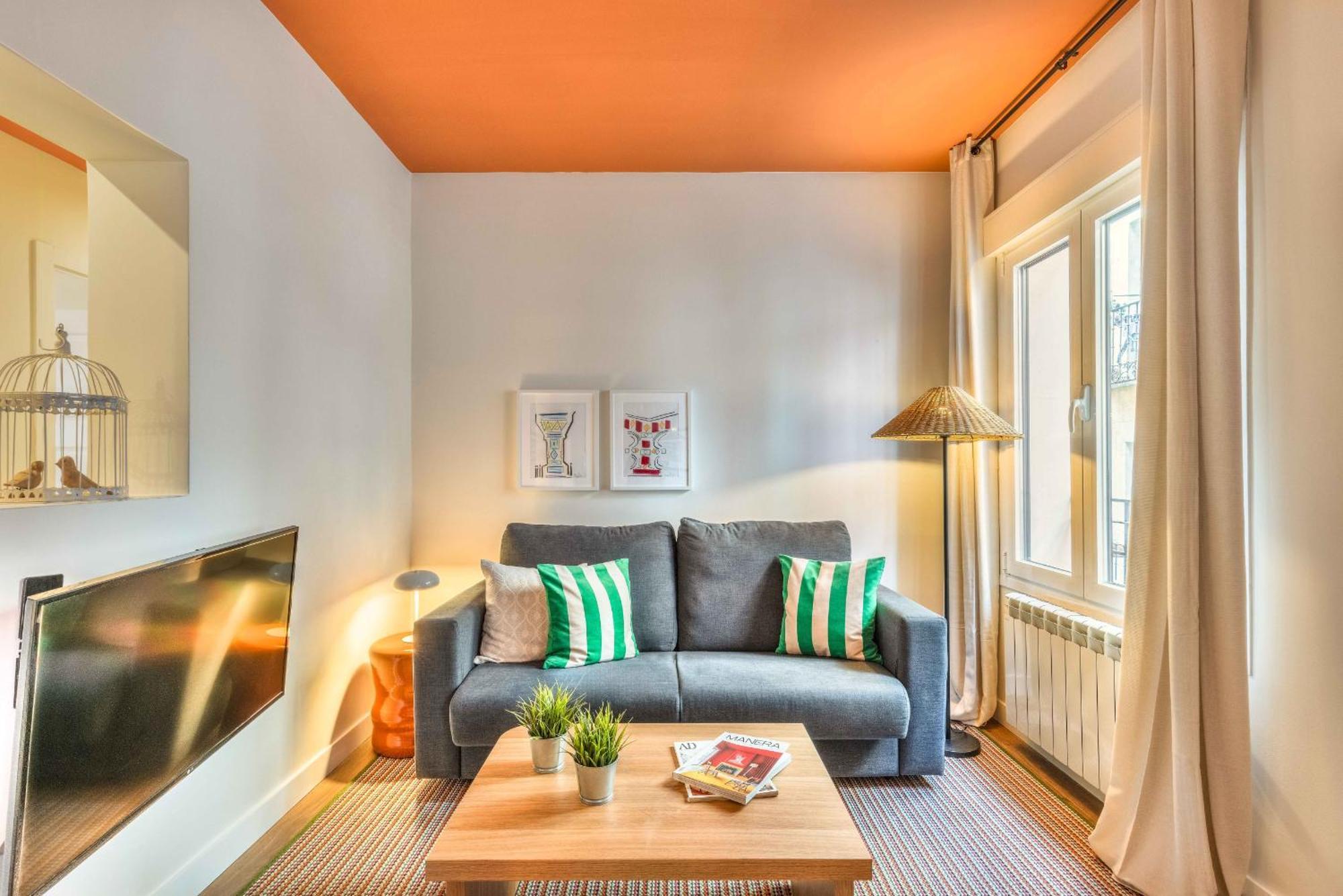 Nomad Latina En Madrid Apartment Bagian luar foto