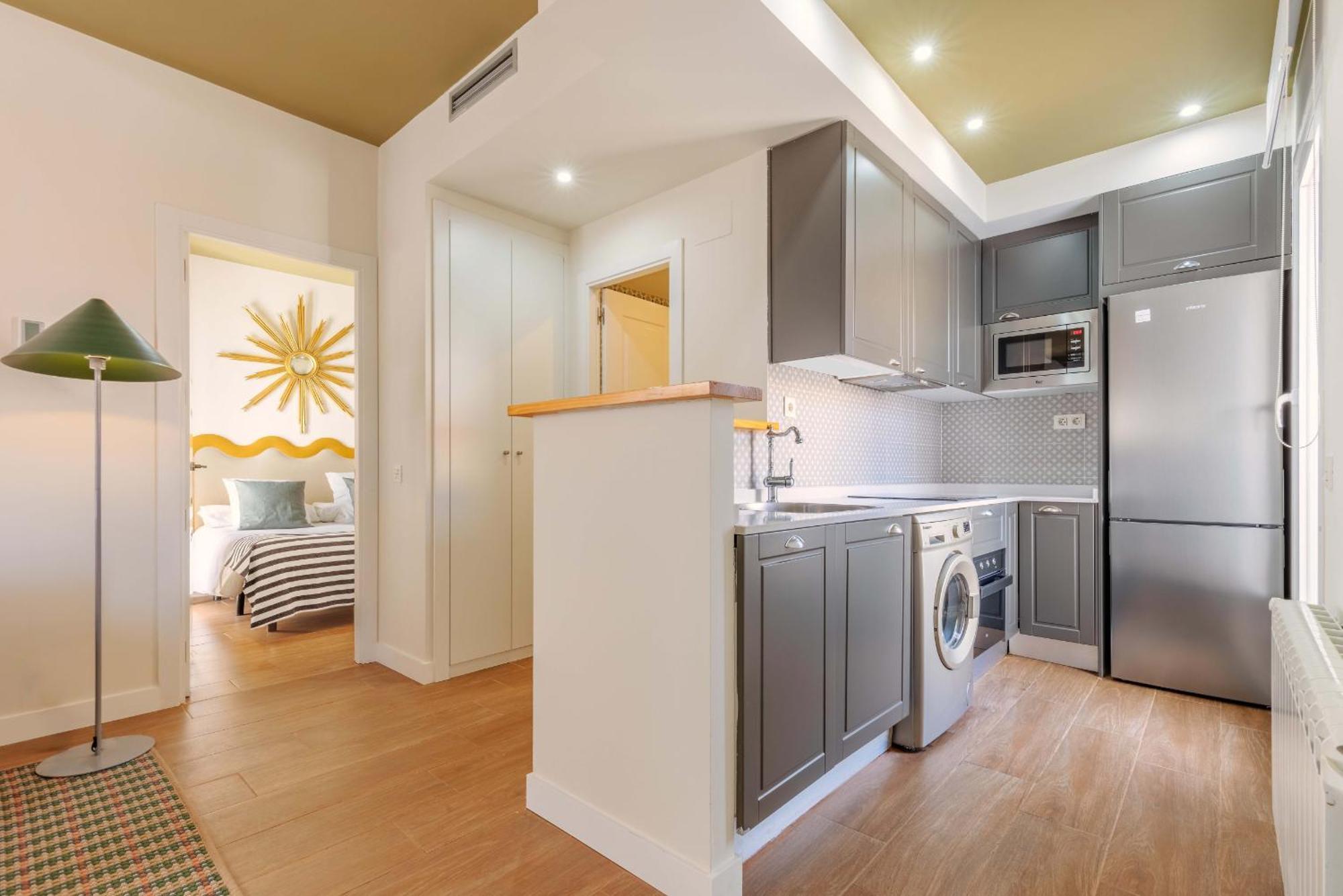 Nomad Latina En Madrid Apartment Bagian luar foto