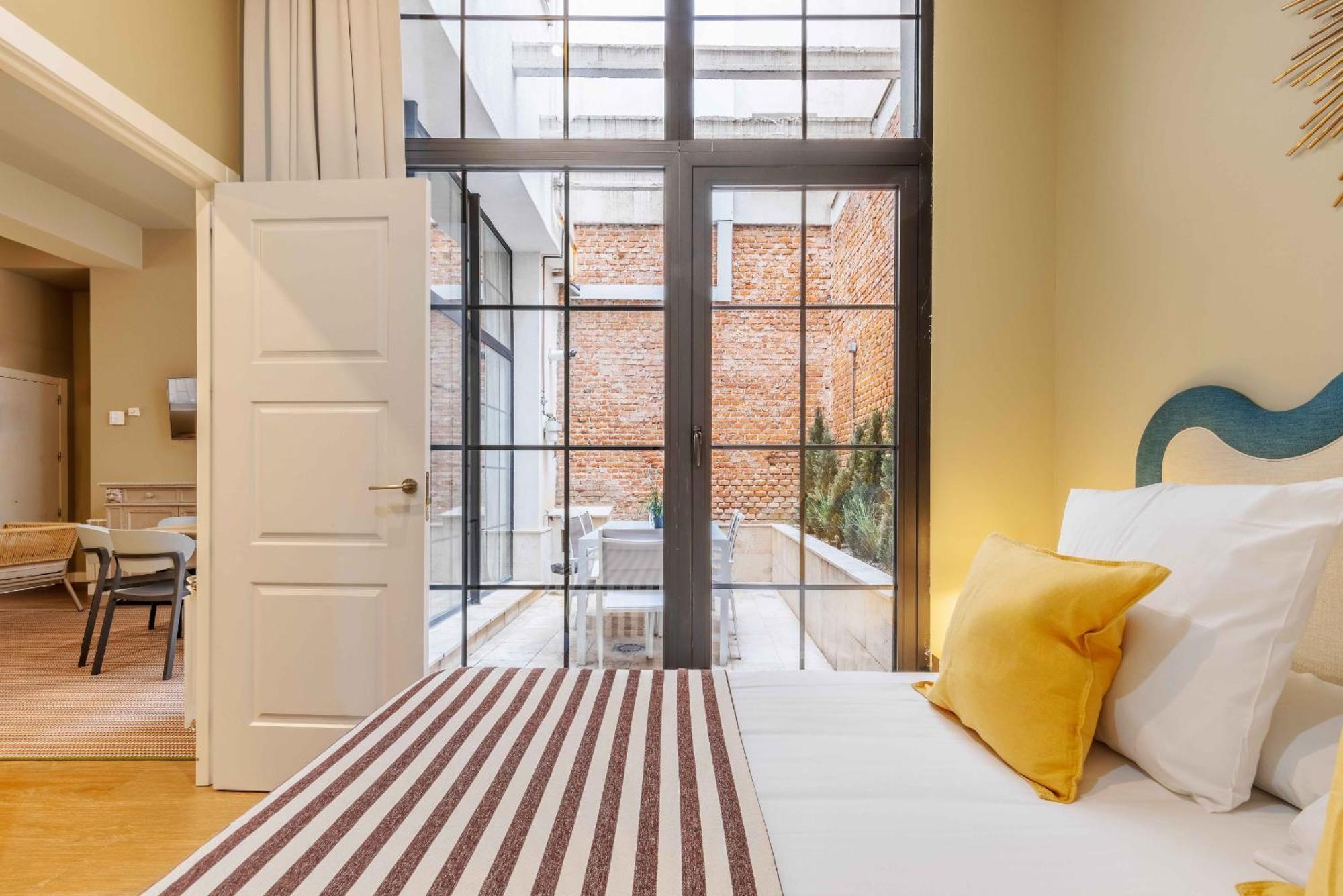 Nomad Latina En Madrid Apartment Bagian luar foto
