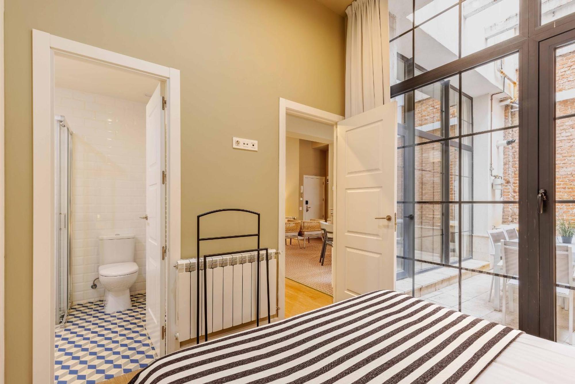 Nomad Latina En Madrid Apartment Bagian luar foto