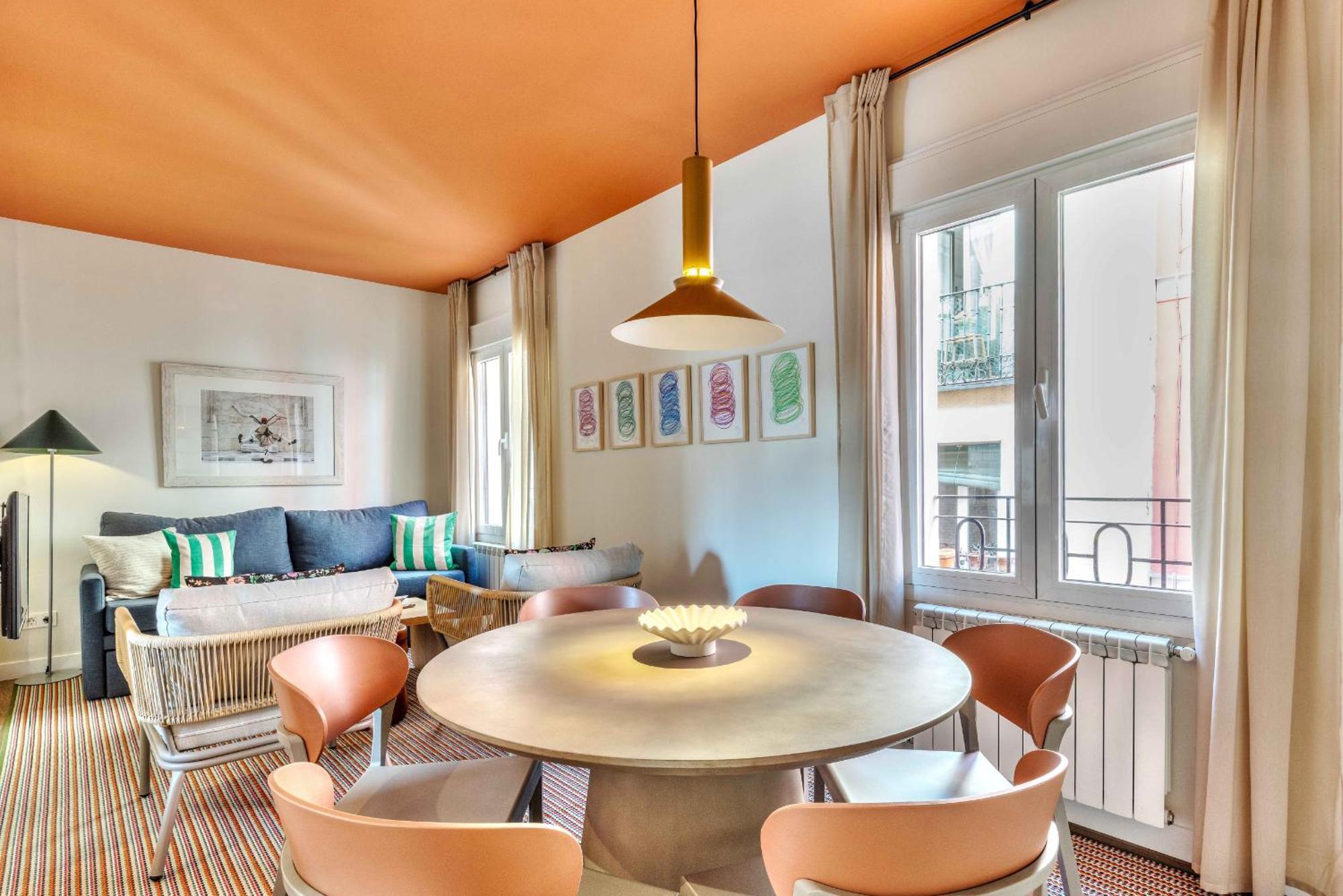 Nomad Latina En Madrid Apartment Bagian luar foto