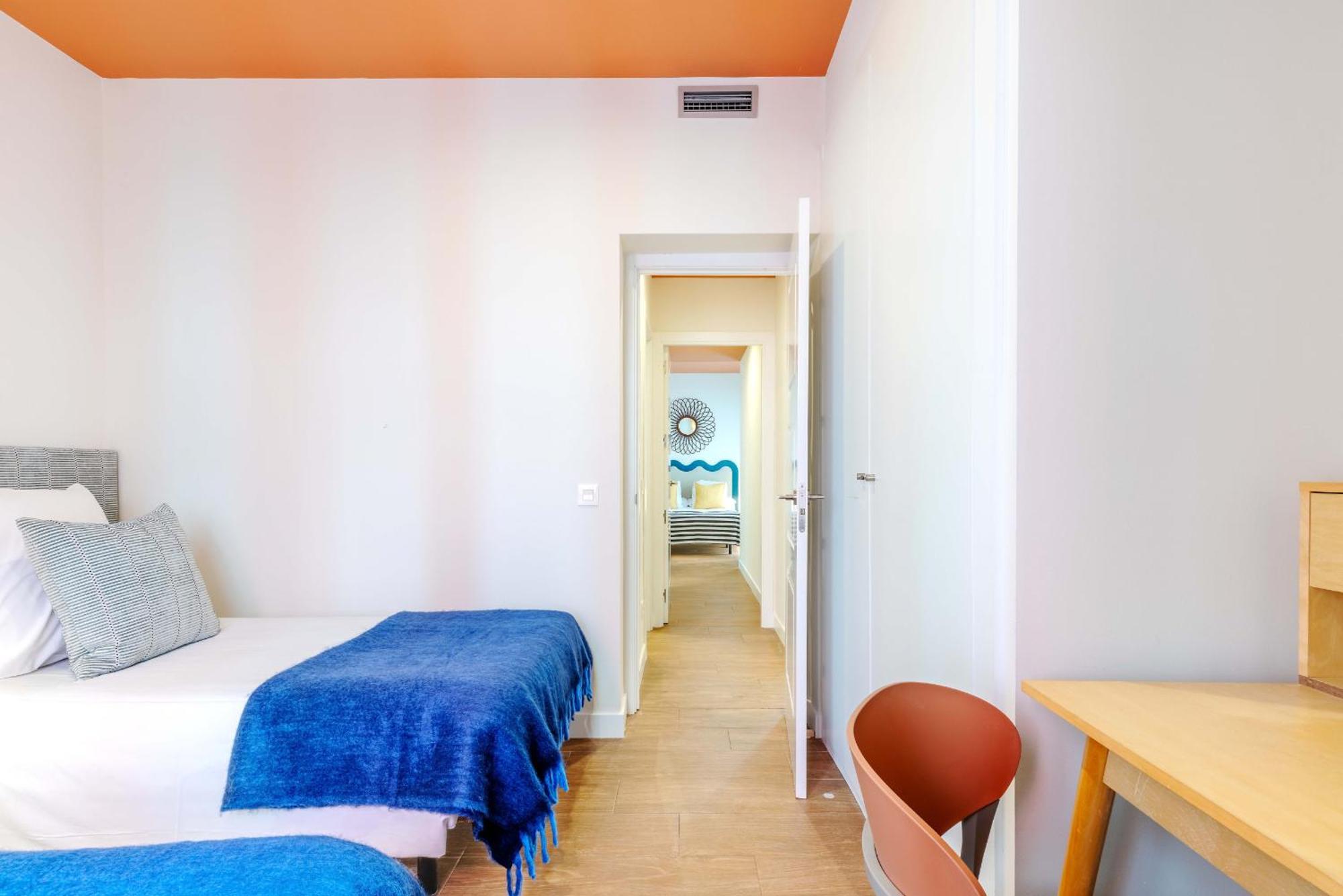 Nomad Latina En Madrid Apartment Bagian luar foto