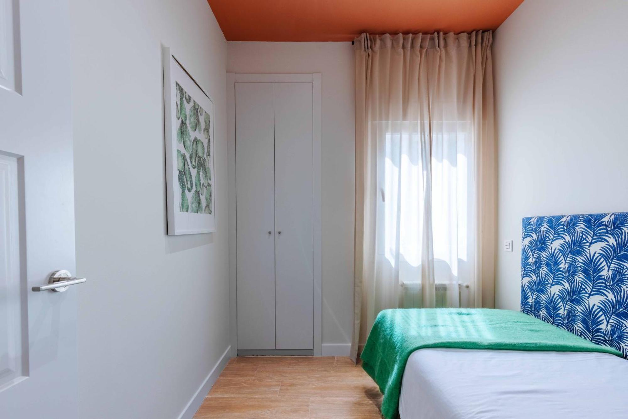Nomad Latina En Madrid Apartment Bagian luar foto
