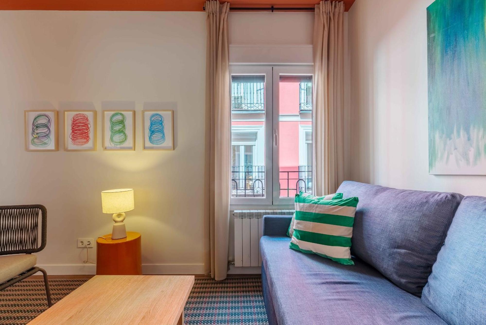 Nomad Latina En Madrid Apartment Bagian luar foto
