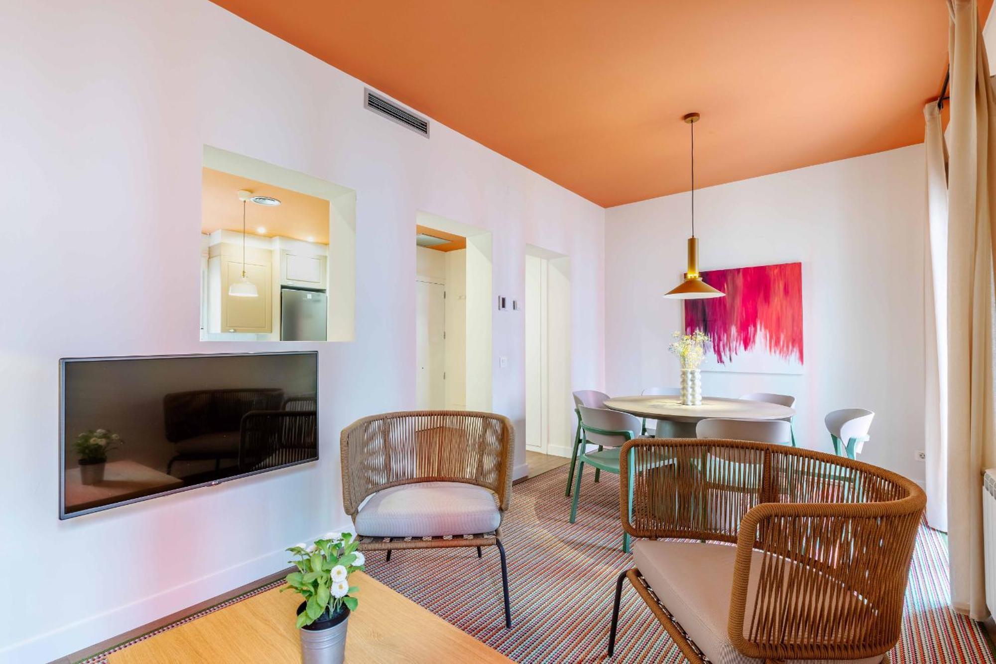 Nomad Latina En Madrid Apartment Bagian luar foto