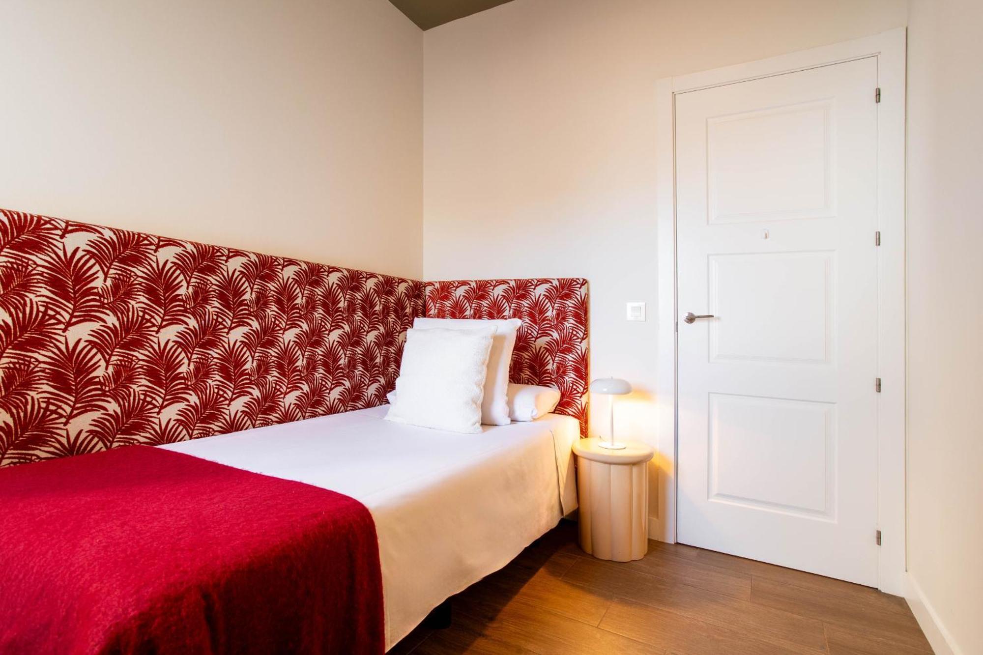 Nomad Latina En Madrid Apartment Bagian luar foto