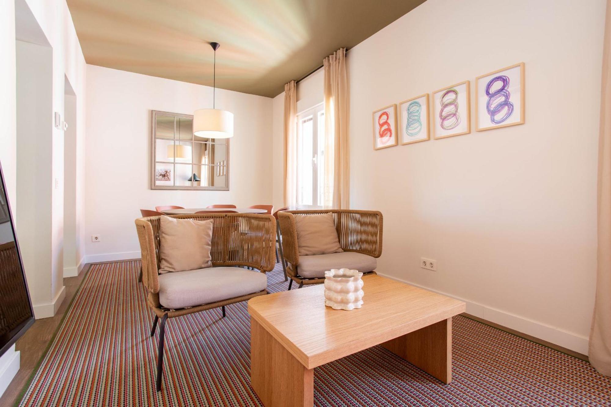 Nomad Latina En Madrid Apartment Bagian luar foto